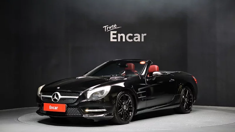 Mercedes-Benz SL-Class
