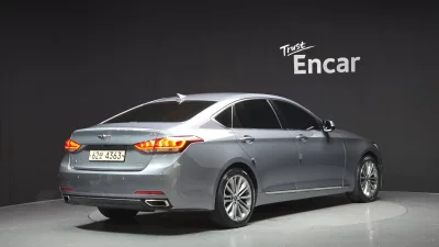 Hyundai Genesis