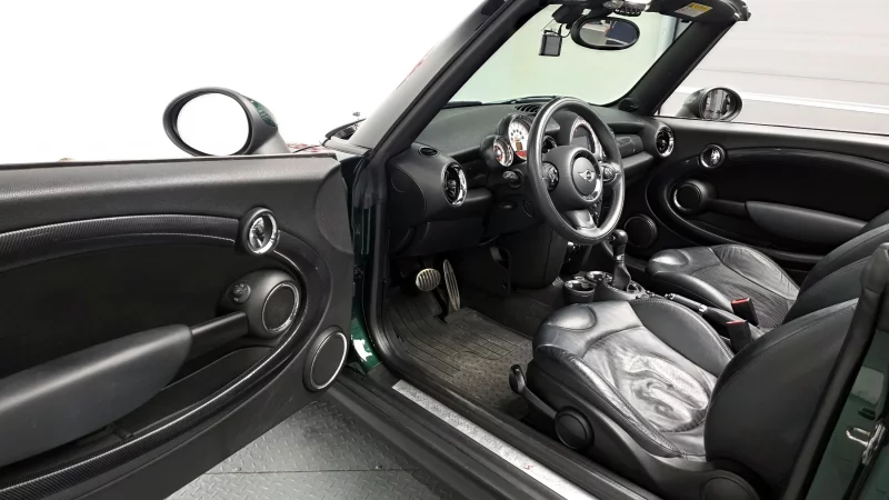 MINI Cooper Convertible