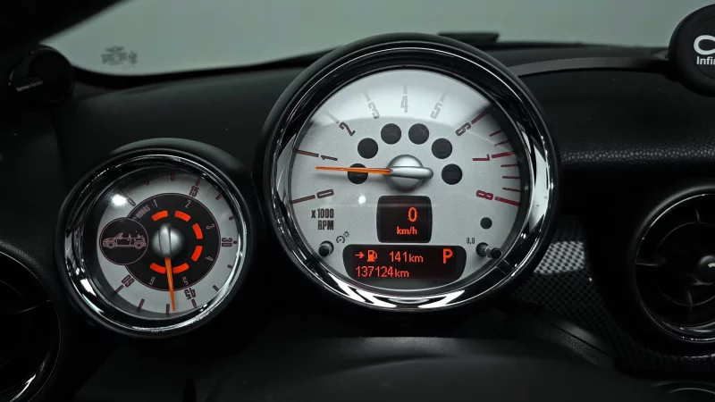 MINI Cooper Convertible