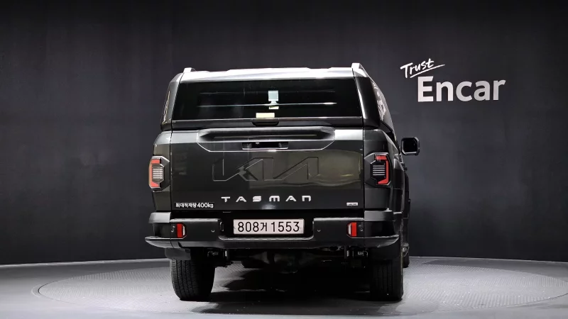 Kia Tasman