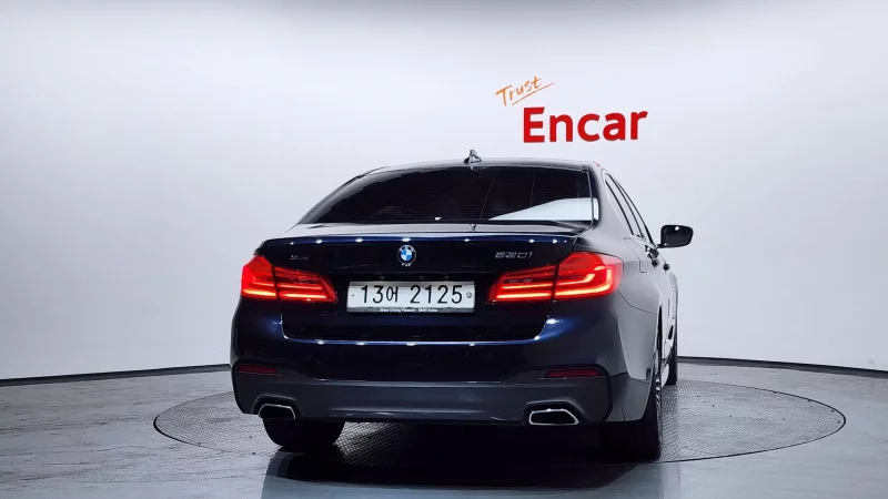 BMW 5-Series