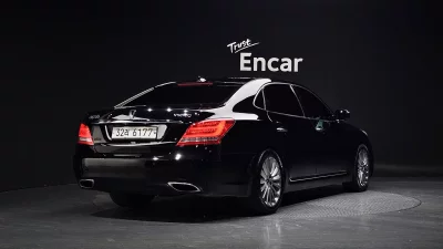 Hyundai Equus