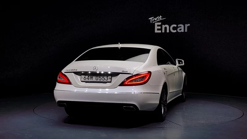 Mercedes-Benz CLS-Class