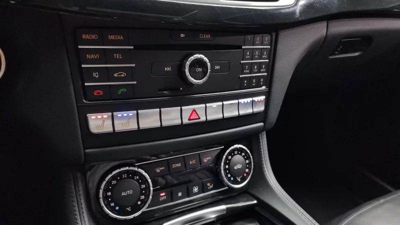 Mercedes-Benz CLS-Class