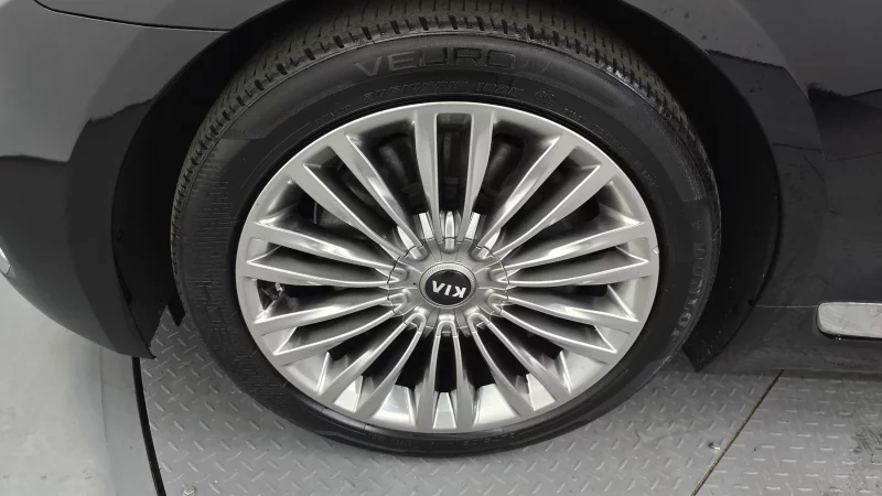Kia K9