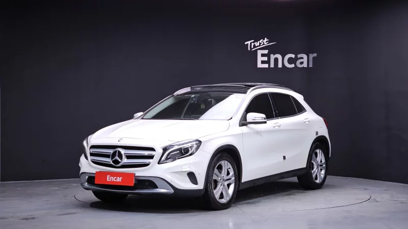 Mercedes-Benz GLA-Class
