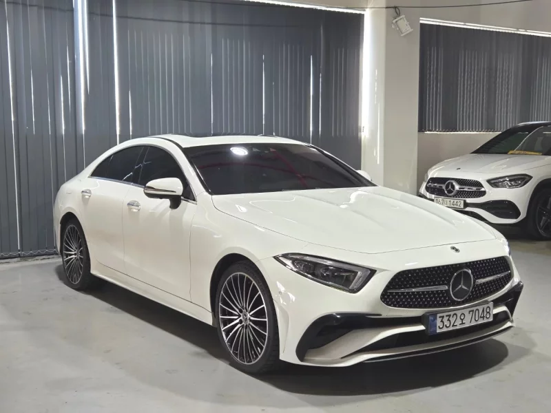 Mercedes-Benz CLS-Class