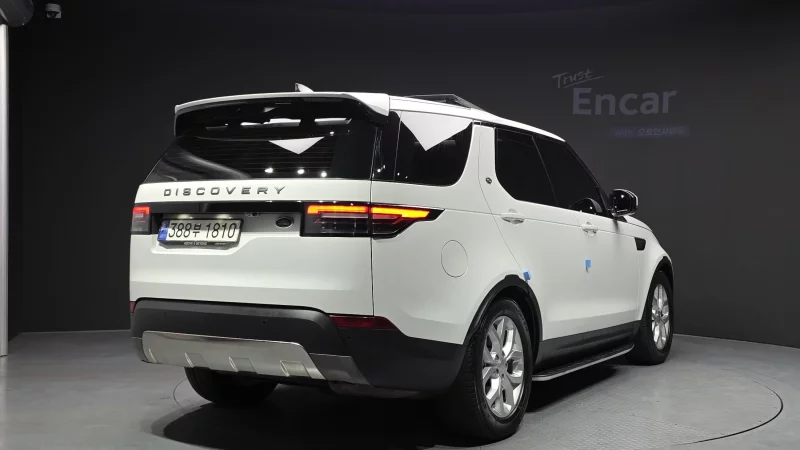 Land Rover DISCOVERY