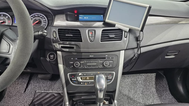 Renault Samsung SM5