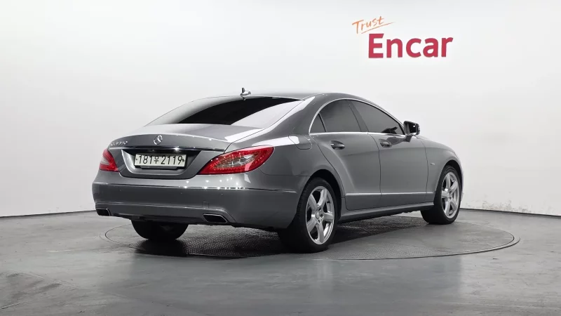 Mercedes-Benz CLS-Class