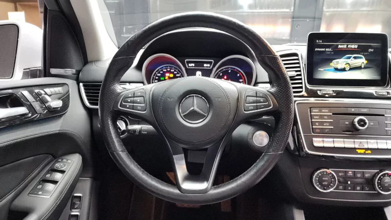 Mercedes-Benz GLS-Class