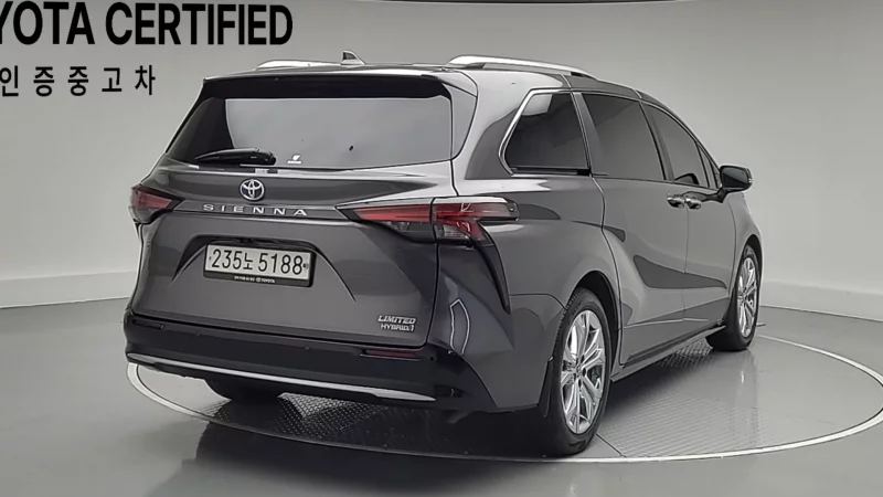 Toyota SIENNA