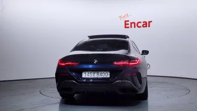 BMW 8-Series