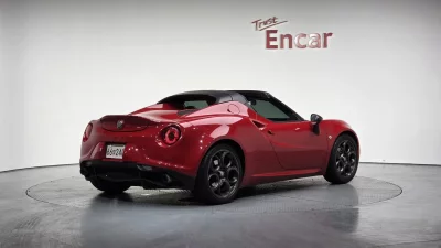 Alfa Romeo 4C