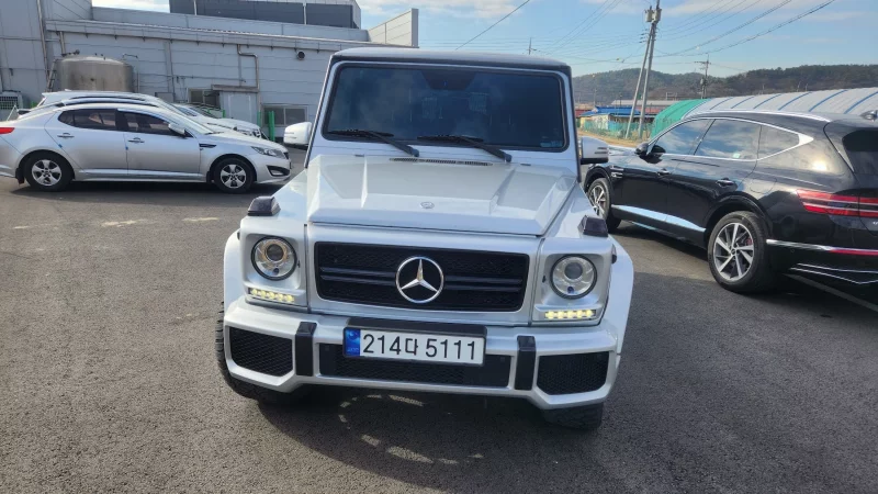 Mercedes-Benz G-Class