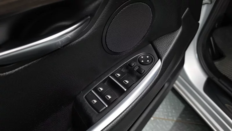 BMW 5-Series Gran Turismo