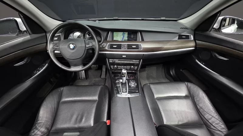 BMW 5-Series Gran Turismo