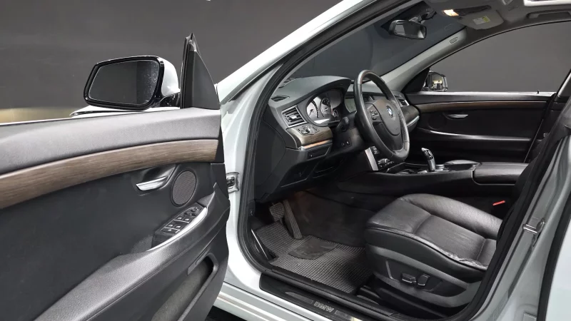 BMW 5-Series Gran Turismo