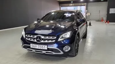 Mercedes-Benz GLA-Class