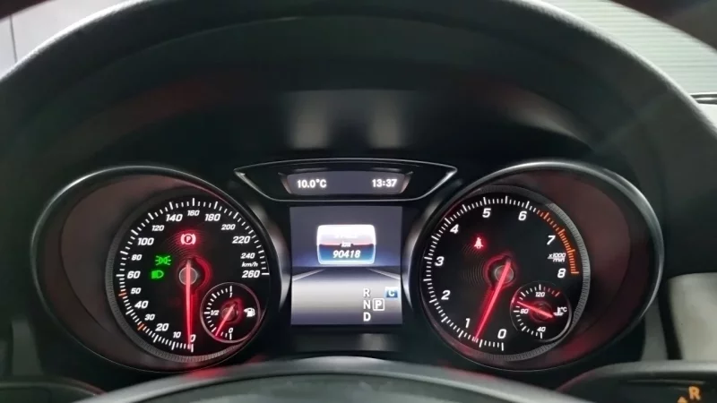 Mercedes-Benz GLA-Class