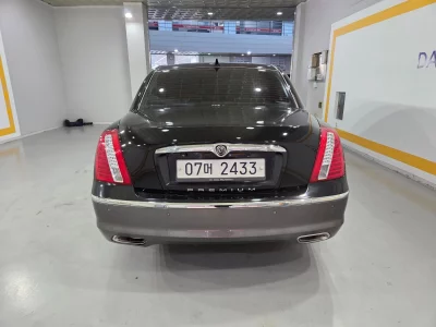 Kia OPIRUS