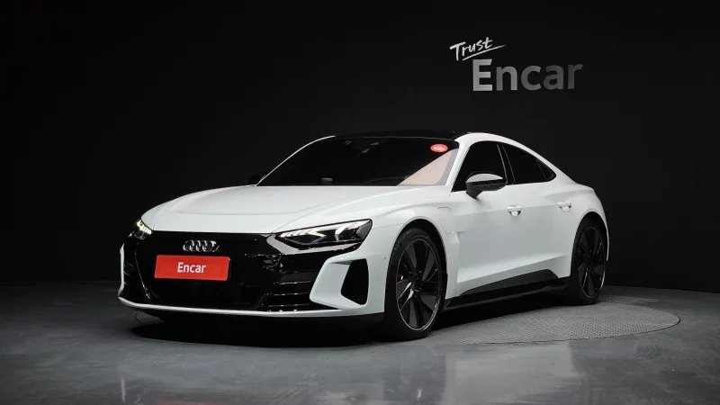 Audi E-TRON GT