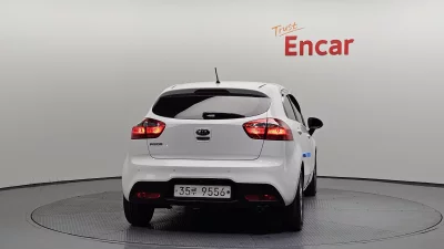 Kia pride