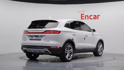 Lincoln MKC