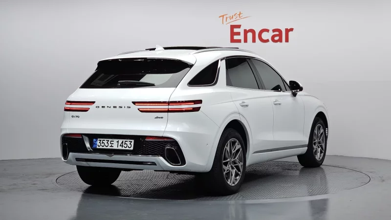 Genesis GV70