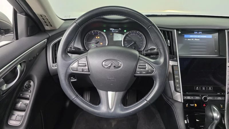 Infiniti Q50