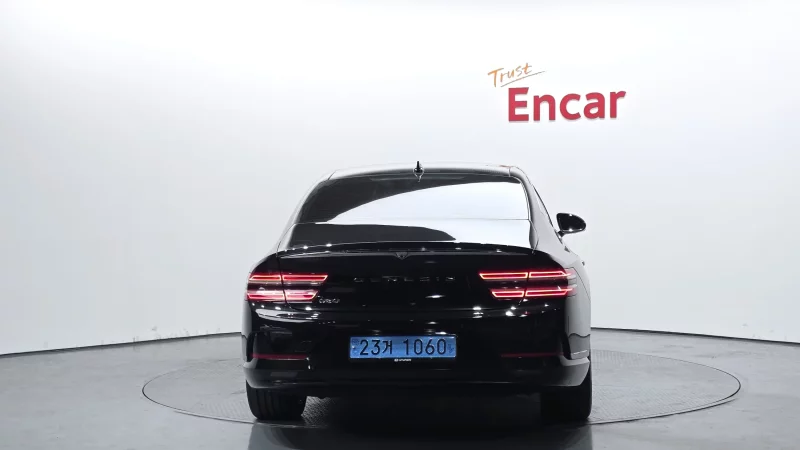 Genesis Electrified G80