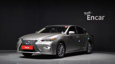 Lexus ES300h