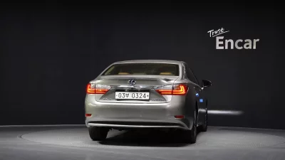 Lexus ES300h