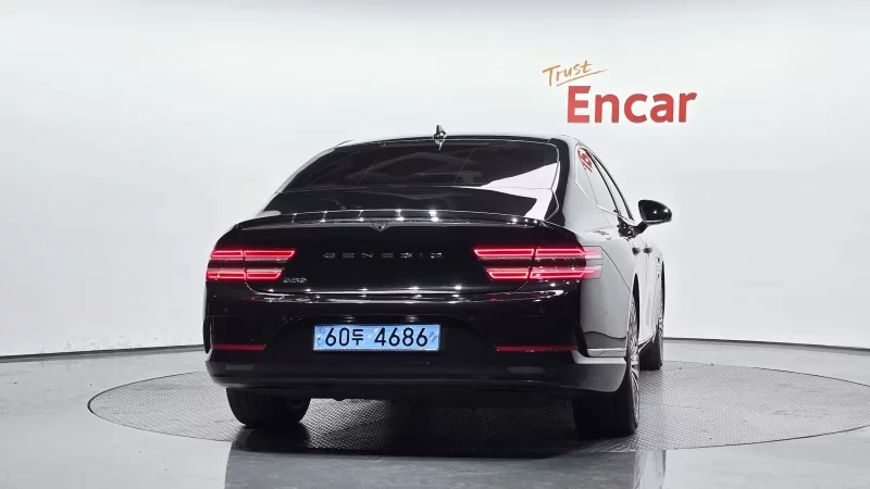 Genesis Electrified G80