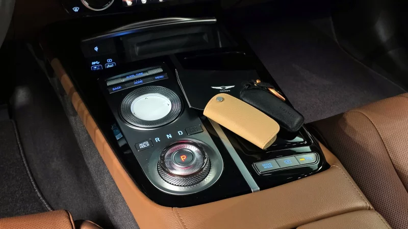 Genesis Electrified G80