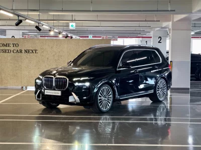 BMW X7
