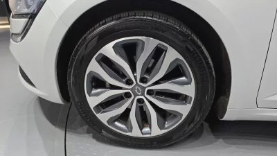 Renault Samsung SM6