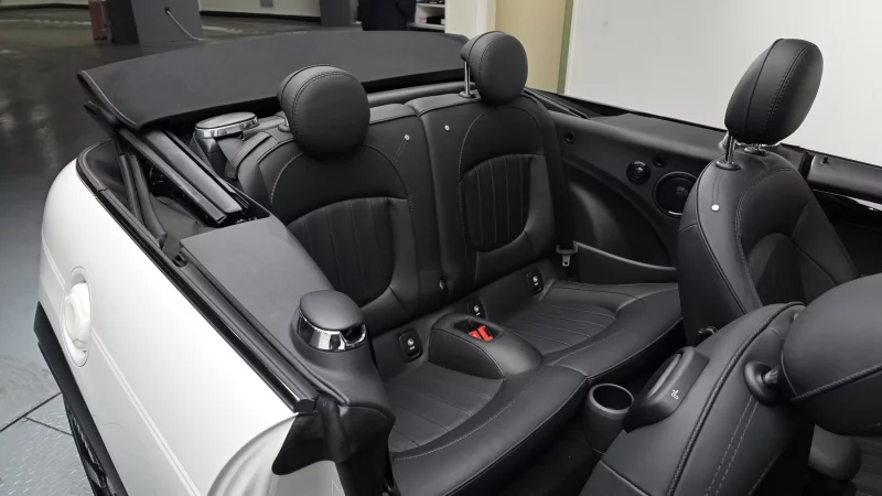 MINI Cooper Convertible