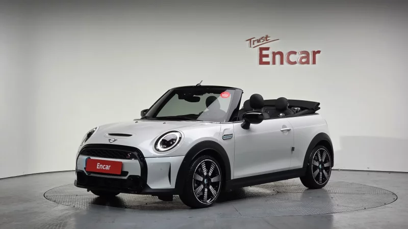 MINI Cooper Convertible