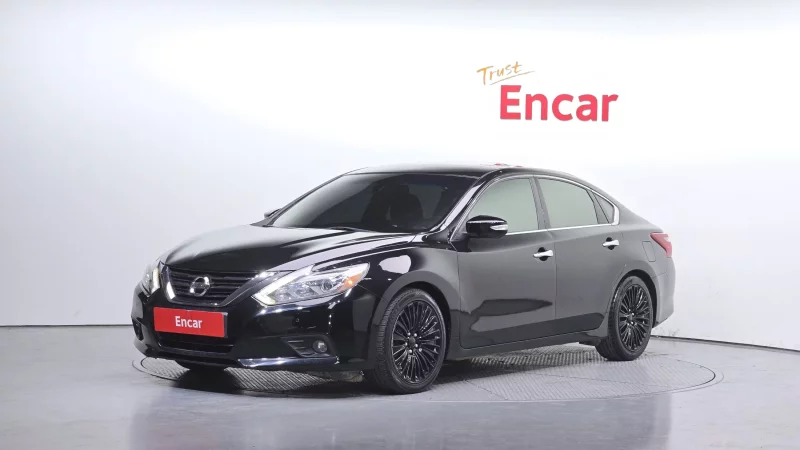 Nissan Altima