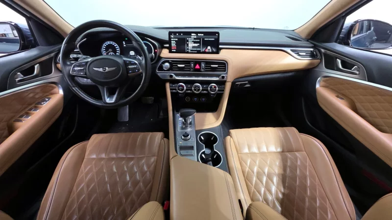 Genesis G70