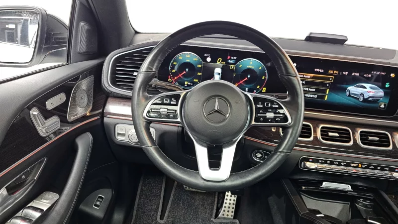 Mercedes-Benz GLE-Class