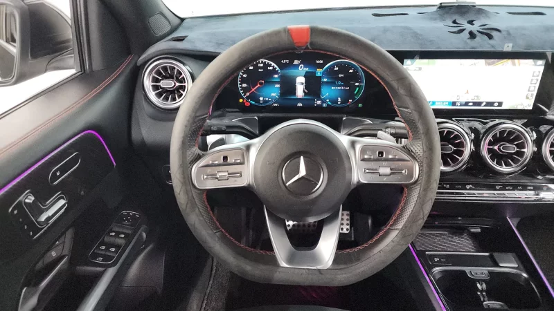 Mercedes-Benz GLB-Class