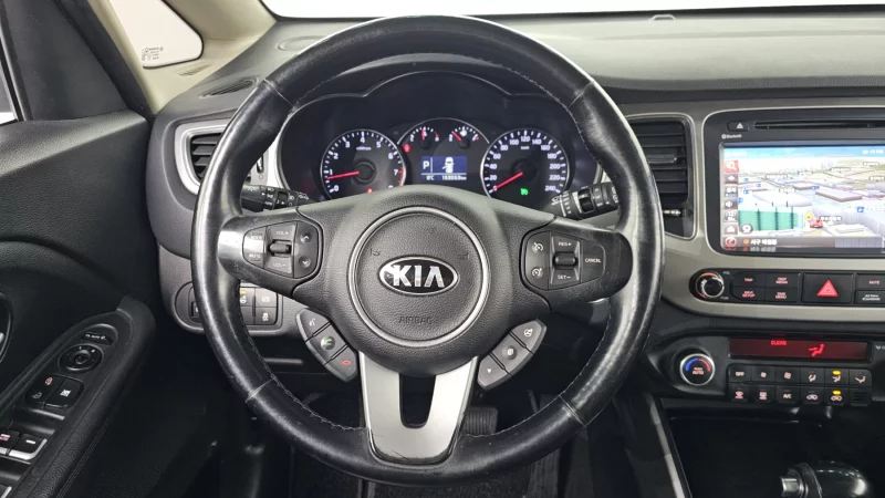 Kia Carens