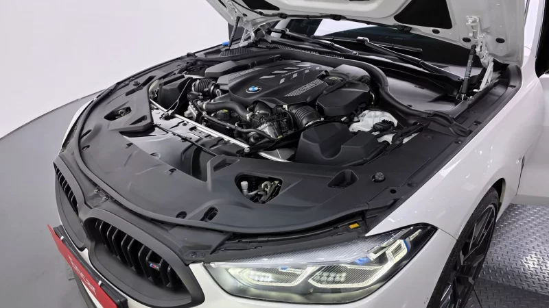 BMW 8-Series
