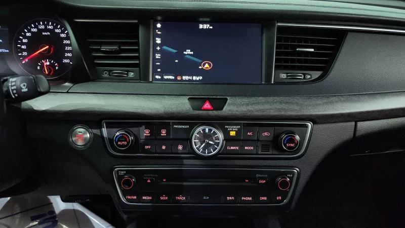 Kia K7