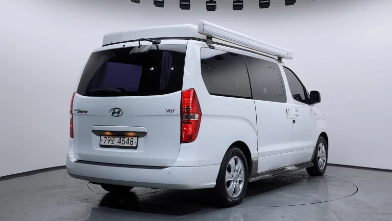 Hyundai Grand Starex