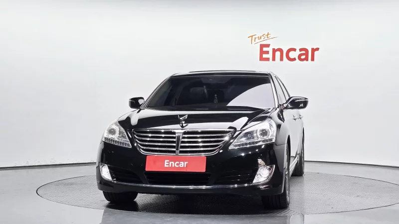 Hyundai Equus
