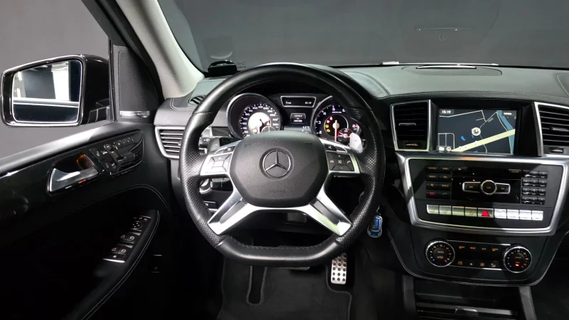 Mercedes-Benz M-class